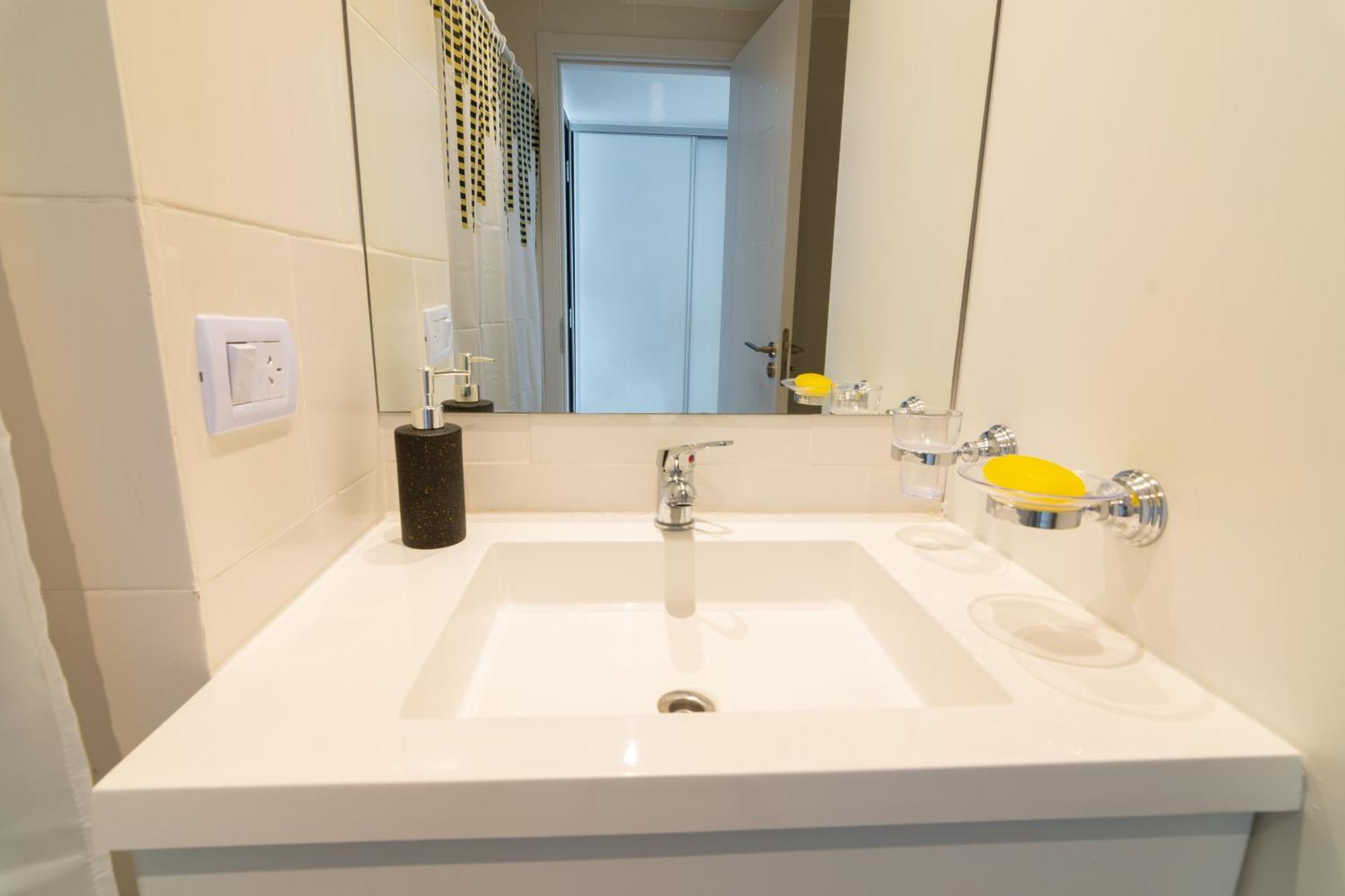 Vista Al Mar Con Cochera, Pileta Y Gimnasio! Apartamento
